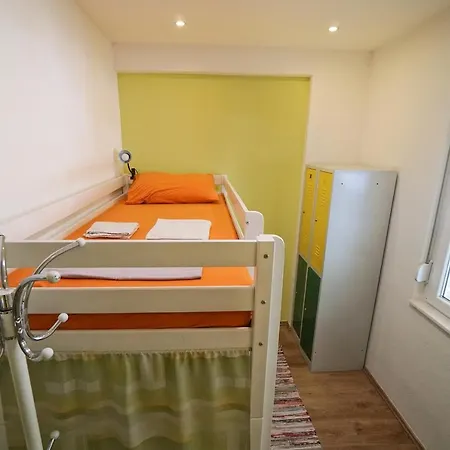 Auberge de jeunesse Oasis